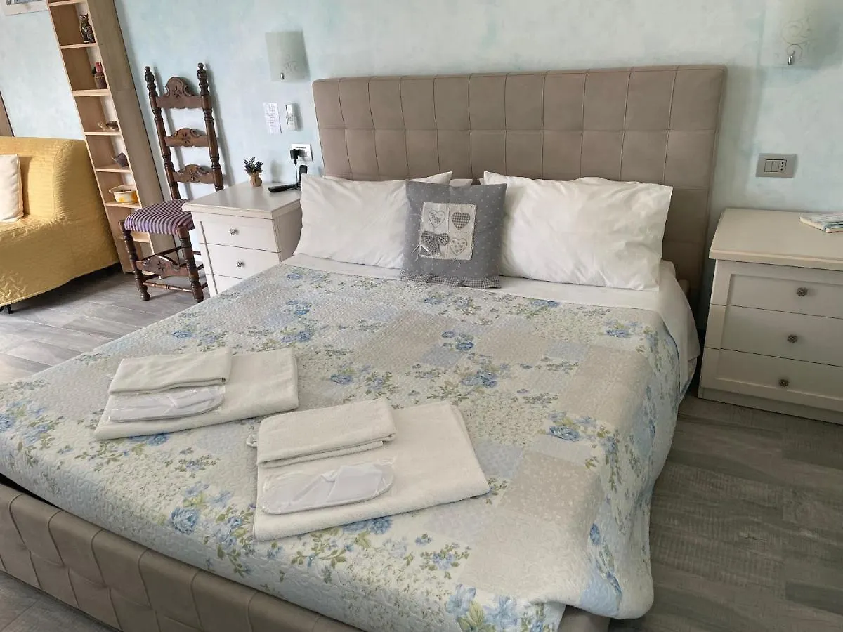Il Portichetto Guest House Perledo 3*,  Italy