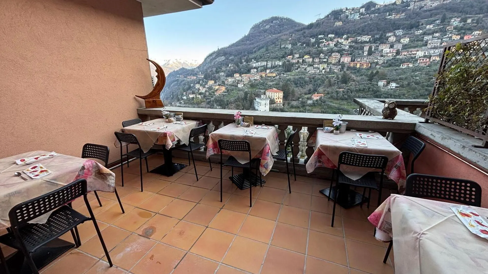 Hotel Diffuso Il Portichetto Vezio Perledo